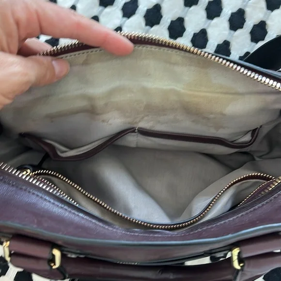 Rag & Bone Pilot Crossbody Bag in Bordeaux - Picture 10 of 16